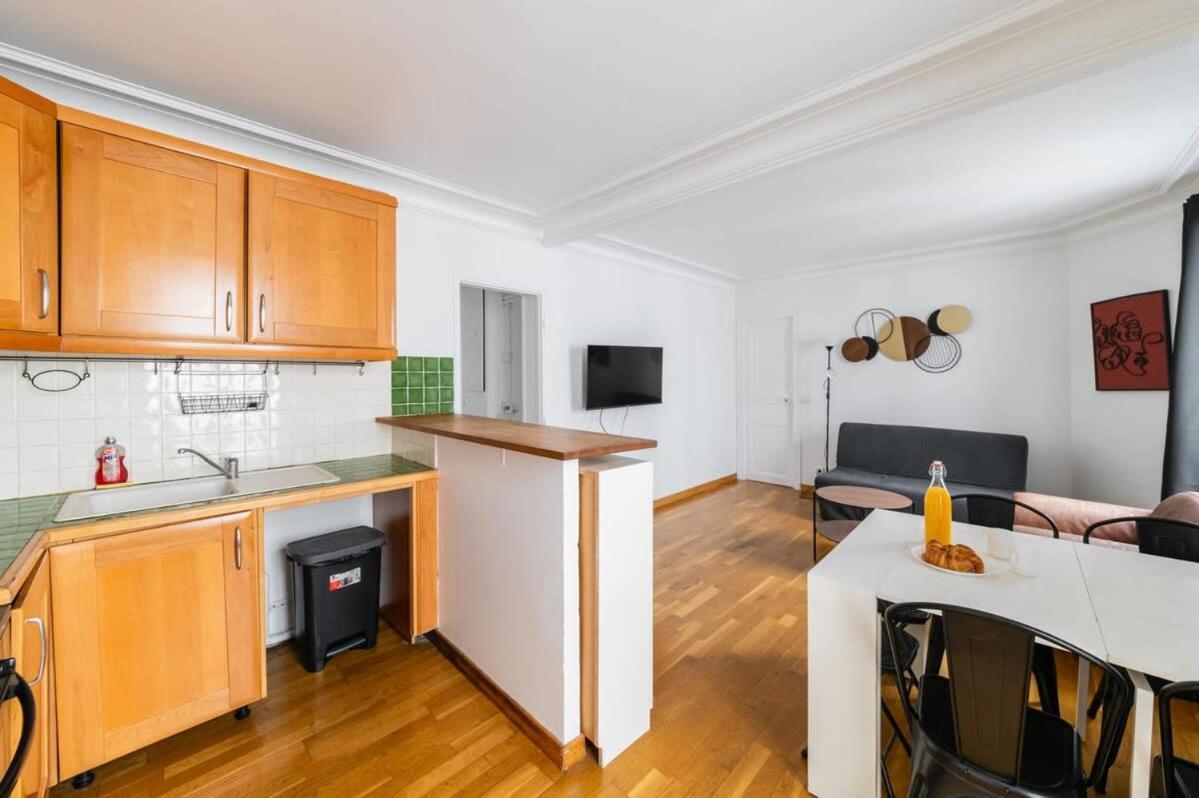 Appartamento 85m2 De Confort 17 - Charme Parisien 6p - Flat-guest Parigi
